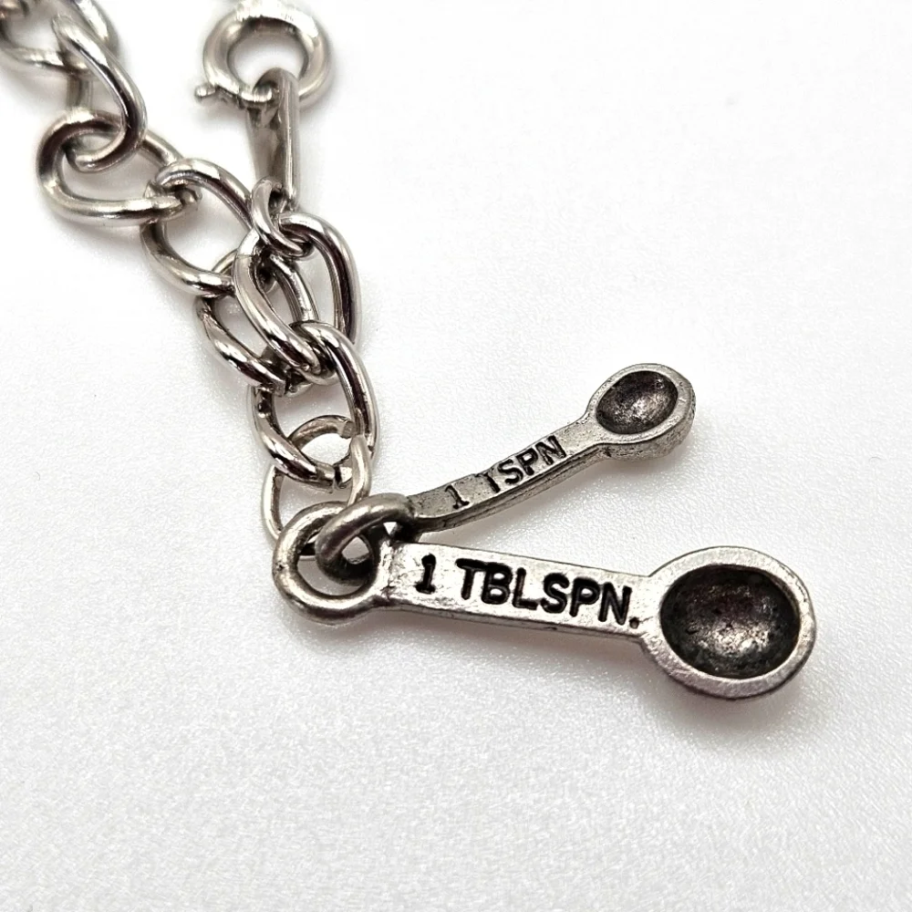 VINTAGE Silver Tone Best Chef Cooking Baking Charm Bracelet Baker